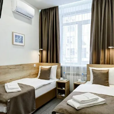 Sitipark Hotel 里日斯卡亚站附近的飯店