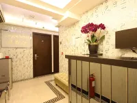 Joyce House (Tsim Sha Tsui) Hotels near Fuk Tak Temple