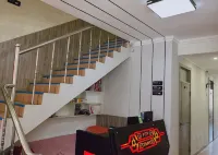 Meteor Esports Hotel (Pedestrian Street Store)