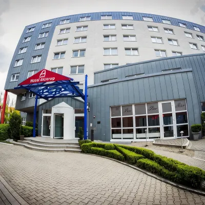 رامادا باي ويندام بوتروب Hotels near مسرح ميترونوم