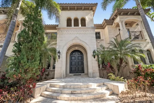 Luxury 7Br Waterfront Las Olas Isles Mansion with Pool & Dock.
