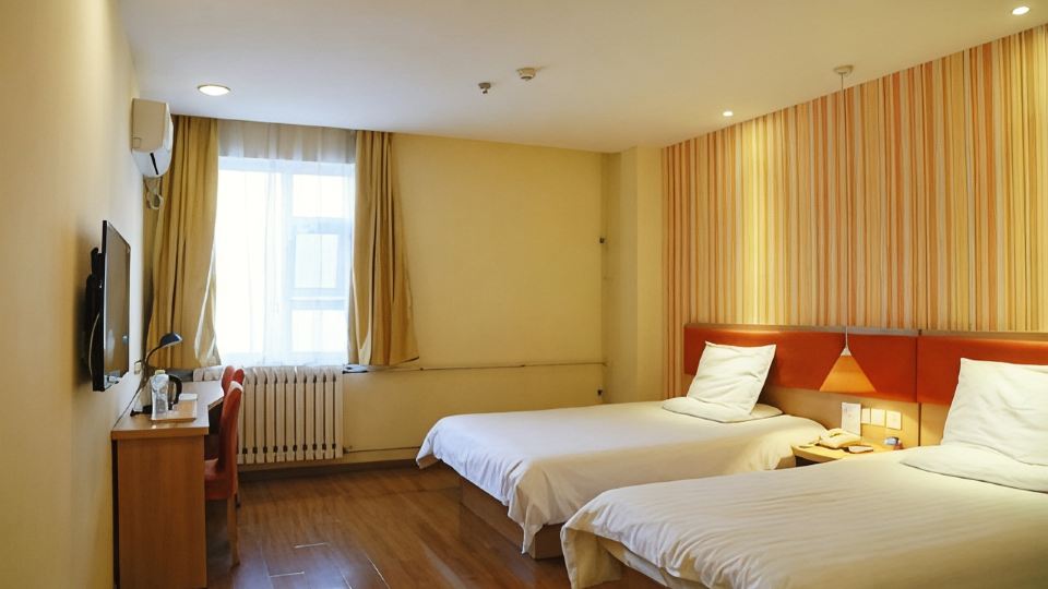 Homeinn Ease Hotel (Yanzhou Yinzuo Plaza)