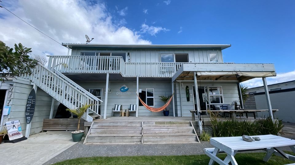 Surf N Stay Whangamata