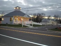 Village Inn & Suites - Smithville Hotel di 
