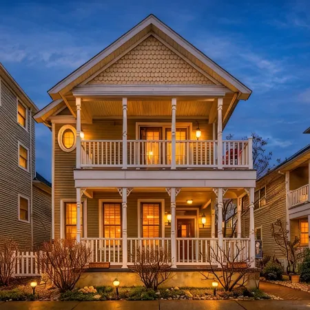 Luxury Beachside Vacation Getaway-OceanView, King beds, Steps to beach, Casino