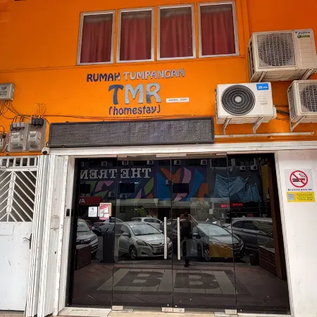 Hotel Traveler's Majestic Retreat, Located in the Heart of Melaka