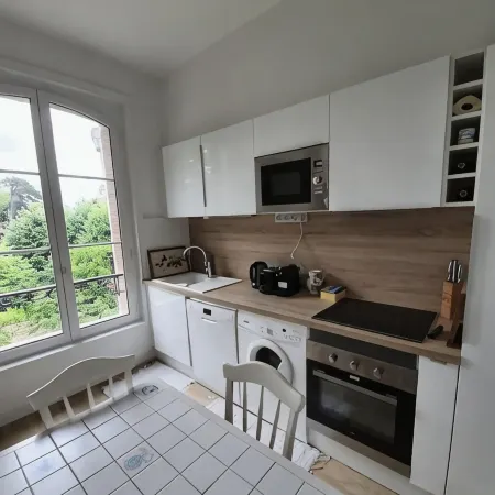 Cabourg Plein Centre - Appartement Douillet et Lumineux