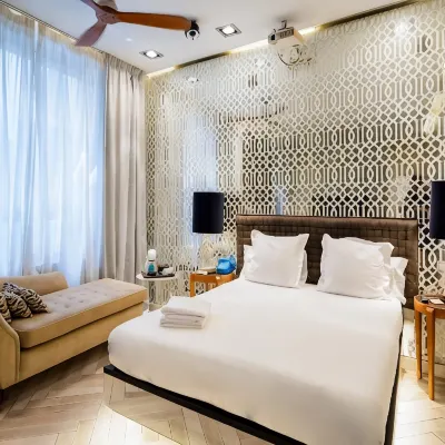 أبالو بوتيك آند ديزاين هوتيل Hotels near شارع بريثيادوس