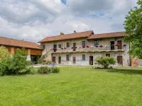 Relais Macconago Hotels near San Donato Station