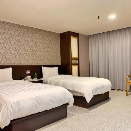 Jing Dian Hotel Отели рядом с достопримечательностью «Станция Taoyuan»