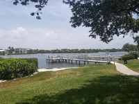 Bay View Condo, Minutes to Top Beach in the US