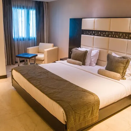 Samarons Hotels