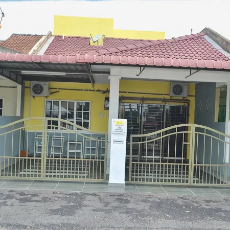 H&H 2 【Karaoke•16 pax•Game•Landed House】by Sakura Homestay