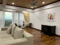 {Free Wifi}Spacious Wooden TOP Floor Apartment - Homestays