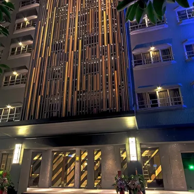Royal Guest Hotel Hotels near Tainan Mosque