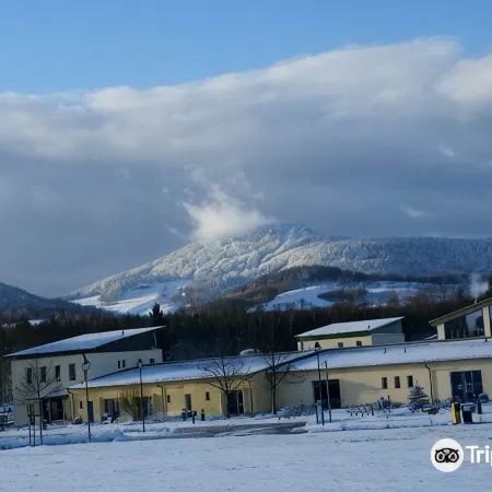 Trixi Park Zittauer Gebirge - Ferienhäuser, Hotel Und Camping