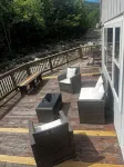 Two Bedroom Chalet, Charming, Quiet, River Front - Chalets