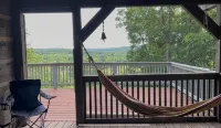 As the River Flows-a Rustic River Retreat - Hytter