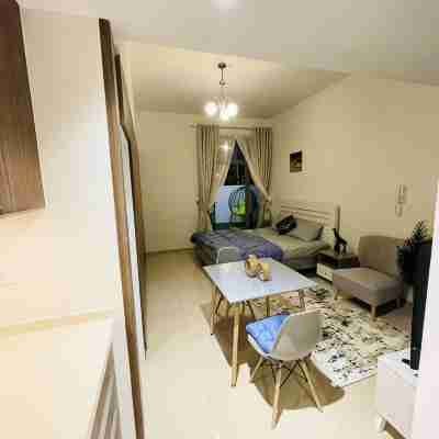 Spacious studio Apartment with Garden Others
