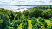 Sunset Studio, Amazing River Views, HOT TUB! New Listing! - 3-Star