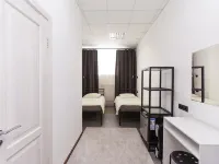 Hotel Lucky on Irtysh embankment โรงแรมในออมสค์