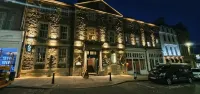 Golden Lion Hotel - 3-Star