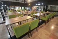 Grand Equator Hotel