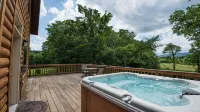 Beautiful River Front Cabin with Mountain views - Mountain view