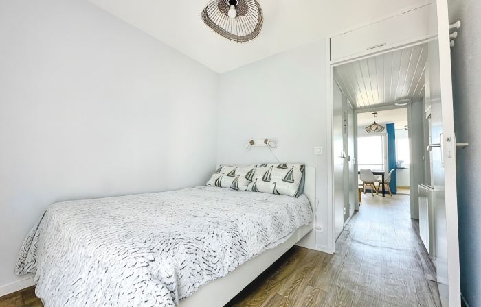 Sea view apartment
