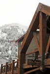 In-Town Townhome, Ski-in-Out. Walk to Everything - 2Bd-2.5BA, Laundry- Shuttle - 2 tähden