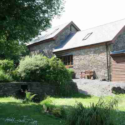 Farm holiday cottage near Totnes, peaceful with beautiful views Hotel Exterior