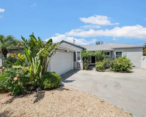 Newly Furnished, Entire Home, Pool House Hotels in Reseda