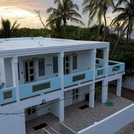 Endless Summer Beach House - Pool/Beach Access