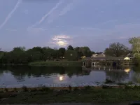 Lake front beauty!!! - 무료 와이파이
