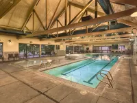 Calm, Class & Comfort at the Running Y Ranch Resort - Kuntosalit