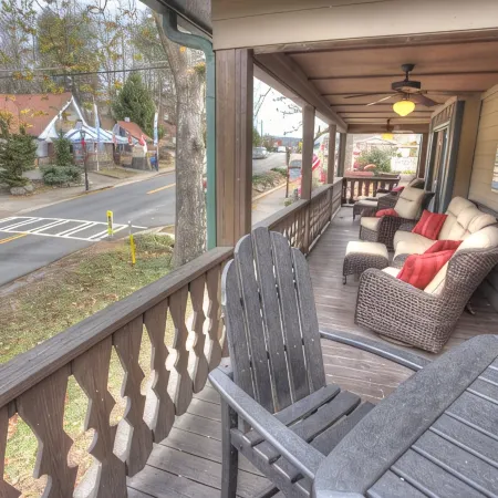 Downtown Condo - Only Condo Facing Main Street