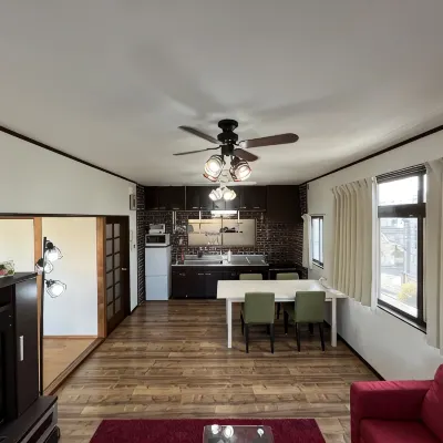 HIROSHIMA Riversidehouse /100㎡/3LDK/Free parking available โรงแรมใกล้สถานีอาไรกุจิ