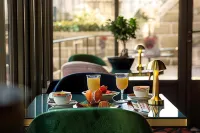 Hôtel de Charme le Chêne Vert - Breakfast