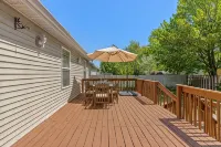 Large family-friendly home w/ pool table, close to Muskegon Lake & Lake Michigan - 4-Star