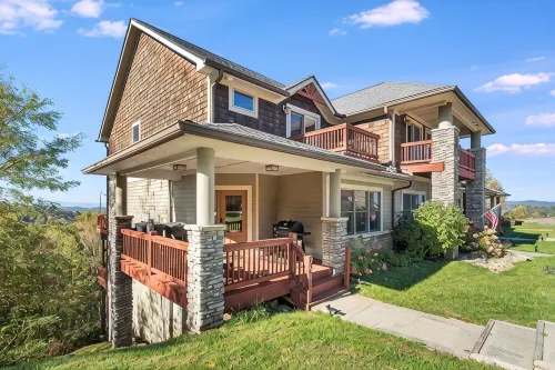 Mountain Views - Hot Tub - Firepit - Gameroom - Near Blue Ridge Parkway & AVL