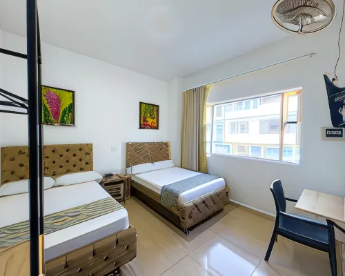 Hotel Central Plaza Medellin Hotéis em Itagui