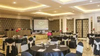 Raden Wijaya Hotel & Convention