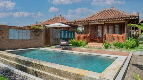 Villa Uma Sawan by QuStay - Chalets