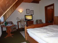 Akzent Hotel Zur Wasserburg - Hotel Garni Bed & Breakfast - Wifi