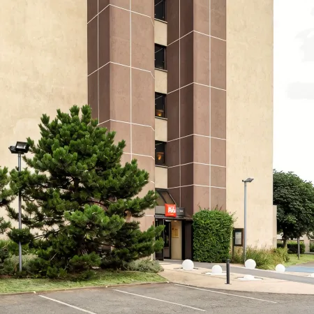 Ibis Créteil