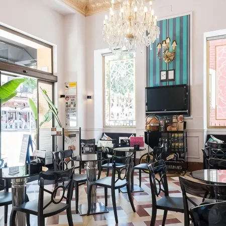 Adriano Boutique Sevilla Отели рядом с достопримечательностью «Триана»