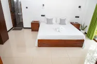 Randon Resort Mirissa - 2-Star