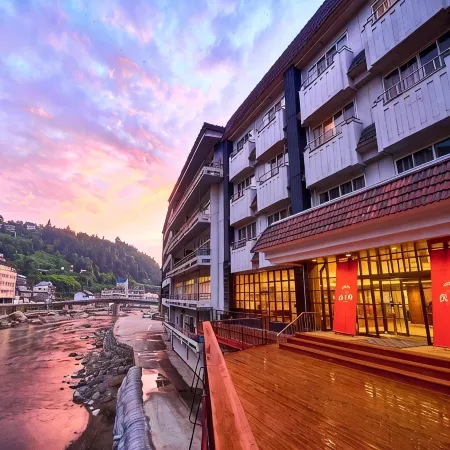 Amagase Onsen Seitenkaku