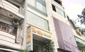 Sen Vang Luxury Hotel