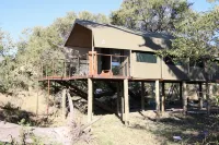 Nkasa Lupala Tented Lodge - parking